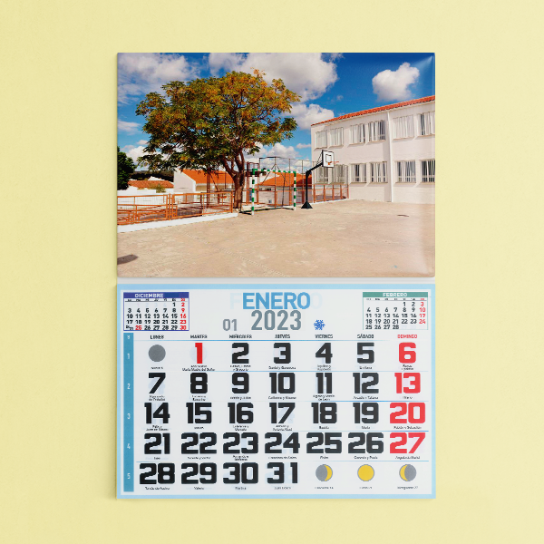 Calendario con Faldilla